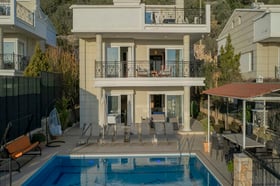 Villa Serefoni-2, Kalkan Kızıltaş`ta Muhteşem Deniz Manzaralı, 8 Kişilik Lüks Villa 3