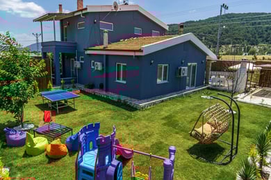 Villa Melis, Doğa İçerisinde, Muhafazakar Balayı Villası 1