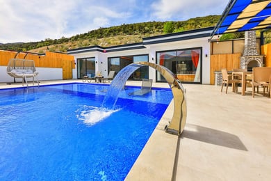 Villa Bale-1, Doğa İçerisinde, Muhafazakar Balayı Villası 2