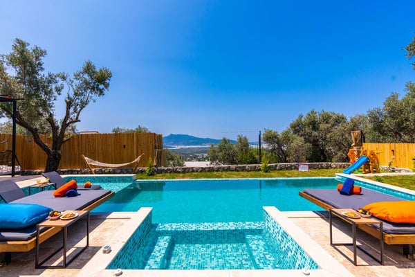 Villa Sibirya, Kalkan`da, 2 Odalı, İki Jakuzili 2