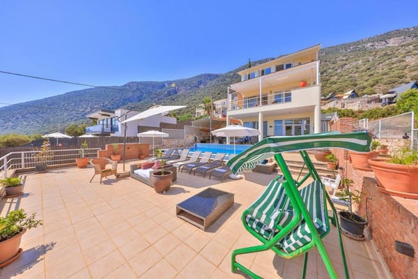Villa Jump, Kaş Bölgesinde, Doğa ve Deniz Manzaralı Villa 1