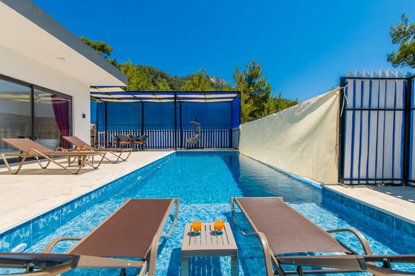 Villa Abray, Kalkan İslamlar Bölgesinde, 2 Odalı, Korunaklı Villa 2