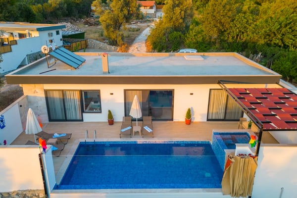 Villa Midas, Kalkan Bölgesinde, 2 Odalı, Jakuzili, Jeneratörlü Muhafazakar Villa 1