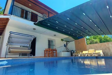 Villa Silvanus, 2 Odalı, Jakuzili ve Muhafazakar 2