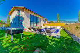 Villa Vergas-3, Kalkan Blgesinde, 3 Odalı, Jakuzili, Taş Ev 2