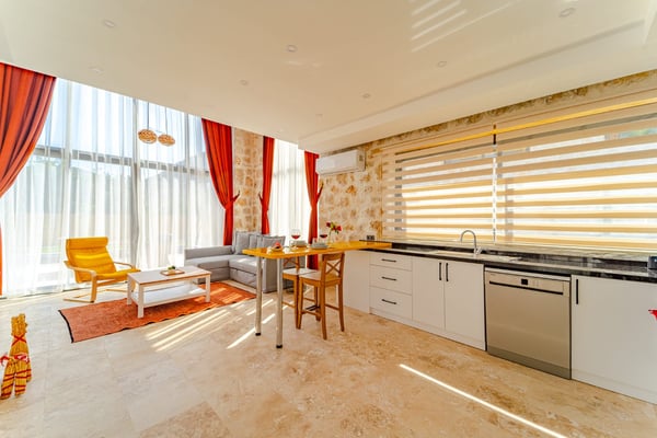 Villa Vergas-1, Kalkan Bölgesinde, 1 Odalı, Jakuzili, Balayı Villası 3