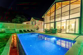 Villa Vergas-2, Kalkan Bölgesinde, 2 Odalı, Çift Jakuzili, Balayı Villası 2