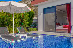 Villa Ganges, Kalkan Bölgesinde, 1 Odalı, Jakuzili, Muhafazakar Villa 2
