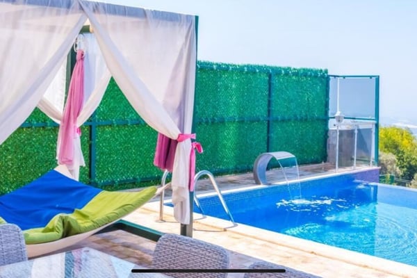Villa Alkimedon-2, Kalkan Bölgesinde, 3 Odalı, Jakuzili, Deniz Manzaralı Villa 2