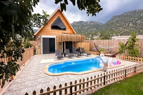 Villa Amentes-2, Demre Bölgesinde, Jakuzili ve 2 Odalı Bungalov 3