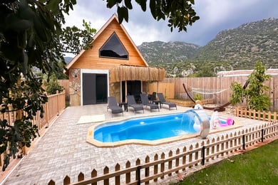 Villa Amentes-2, Demre Bölgesinde, Jakuzili ve 2 Odalı Bungalov 3