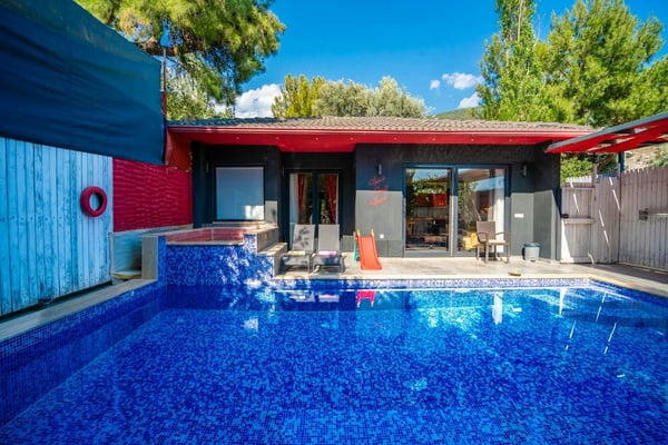 Villa Tersus-2, Kalkan Bölgesinde, 1 Odalı, Açık ve Kapalı Jakuzili, Muhafazakar Villa 1