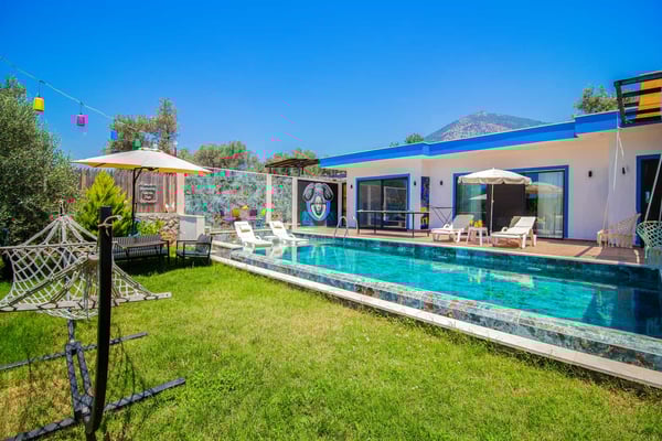 Villa Pomona, Kalkan Bölgesinde, 2 Odalı, Jakuzili 2