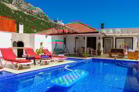 Villa Shanna, Kalkan Bölgesinde, 3 Odalı, Jakuzili, Muhafazakar Villa 2