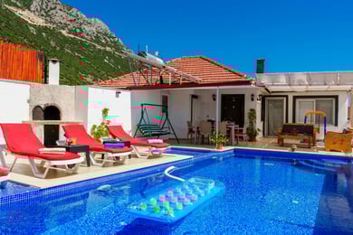 Villa Shanna, Kalkan Bölgesinde, 3 Odalı, Jakuzili, Muhafazakar Villa 2