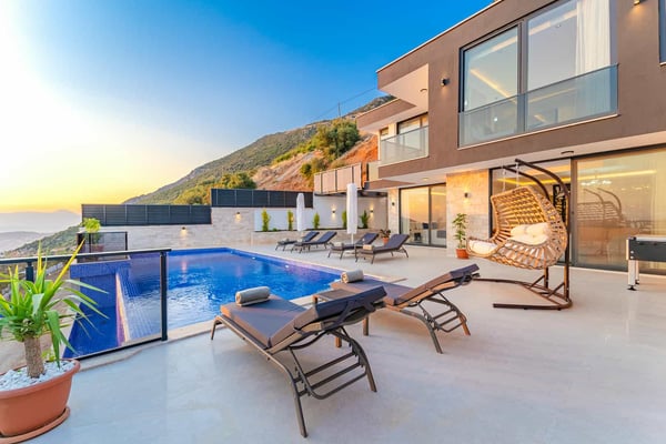 Villa Yonsei‑2, Jakuzi & Sauna-Hamam, 10 Kişilik & Muhafazakar 3