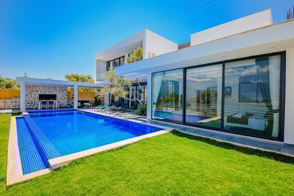 Villa Aymira, Korunaklı Havuzlu, Jakuzili, Doğa İçerisinde Villa 3