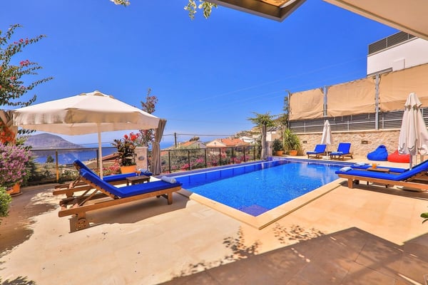 Villa Firuz, Deniz Manzaralı, Korunaklı Havuzlu Lüks Villa 1