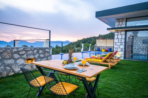 Villa Fusya, Doğa İçerisinde, Eşsiz Manzaralı, Taş Mimarili Villa 3