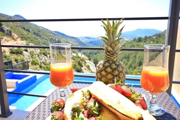 Villa Hicran, Jakuzili Havuzlu, Kusursuz Deniz Manzaralı, Lüks Villa 3