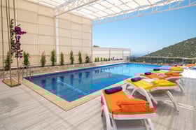 Villa Mango-1, Denize Yakın, Geniş Yüzme Havuzlu, Saunalı Villa 2