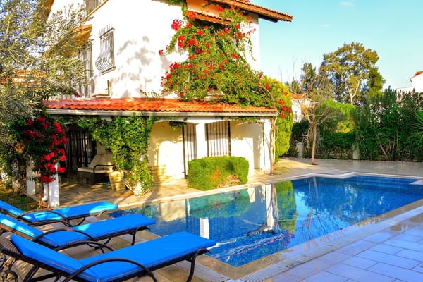 Villa Masal, Jakuzili ve Özel Havuzlu Üç Odalı Lüks Villa 2