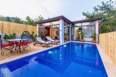 Villa Micran, Korunaklı Havuzlu, Doğa İçerisinde, Jakuzili Lüks Villa 2