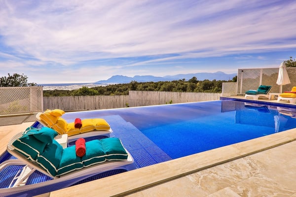 Villa Name, Isıtmalı Havuzlu, Jakuzili, Markete Yakın Lüks Villa 3