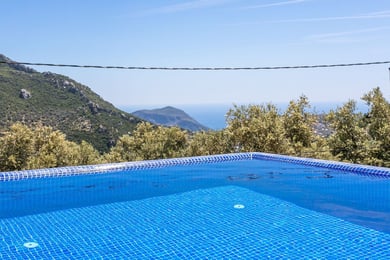 Villa Porto-1, Doğa İçerisinde, Deniz Manzaralı Muhafazakar Villa 3
