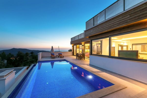 Villa Porto-4, Korunaklı Yüzme Havuzlu, Deniz Manzaralı Villa 3