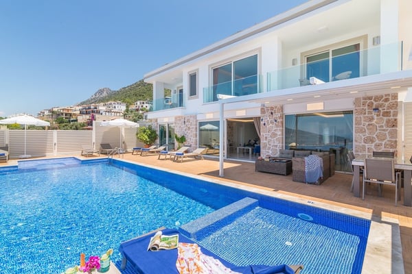 Villa Simla-3, Süit Yatak Odalı, Merkezi Konumda, Jakuzili Villa 3