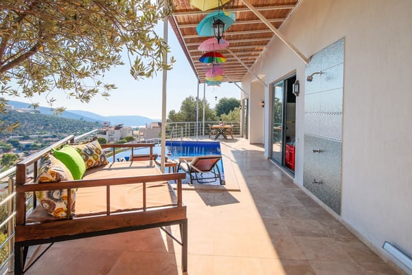 Villa Neva, Jakuzili ve Deniz Manzaralı 3