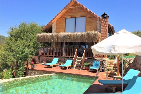 Villa Badem Ev, Jakuzili, Taş Mimarili, Doğa İçerisinde Kusursuz Villa 1
