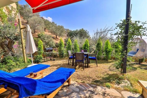 Villa Venüs-1, Jakuzili, Korunaklı Havuzlu, Doğa İçerisinde Villa 3