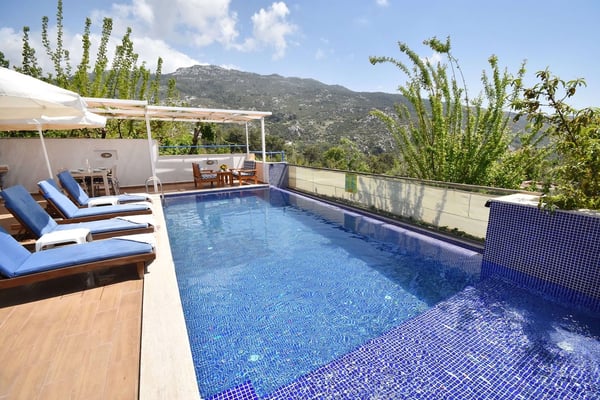 Villa Zambak-1, Deniz Manzaralı, Doğa İçinde, Süit Odalı Lüks Villa 2