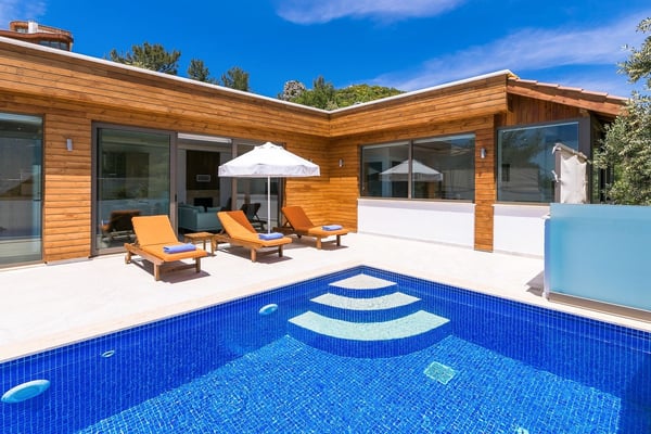 Villa Porto-2, Jakuzili, Deniz Manzaralı, Muhafazakar Villa 1