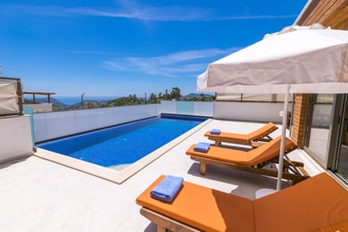 Villa Porto-2, Jakuzili, Deniz Manzaralı, Muhafazakar Villa 2