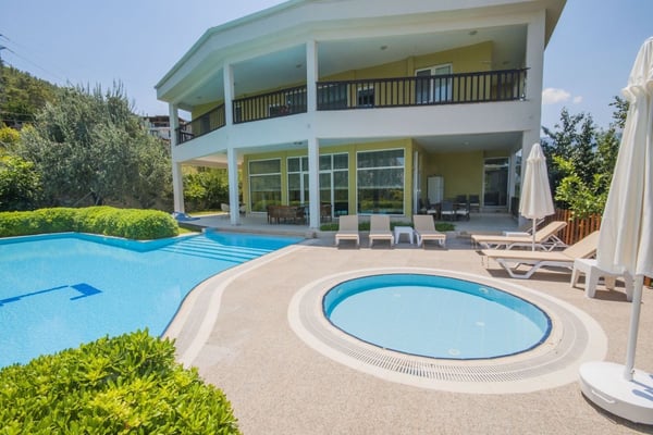 Villa Şato, İki Ayrı Havuzlu, Jakuzili, Gün Batımı Manzaralı Villa 2