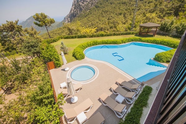 Villa Şato, İki Ayrı Havuzlu, Jakuzili, Gün Batımı Manzaralı Villa 1