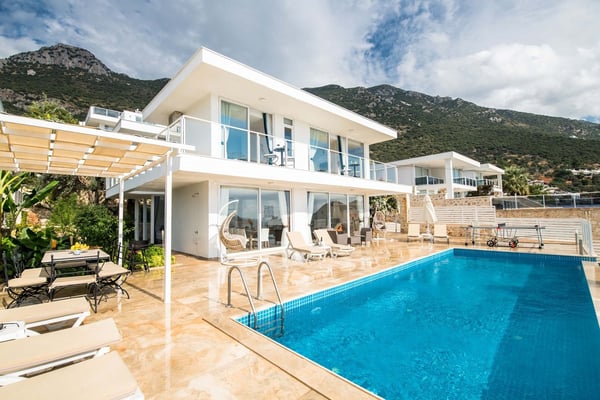 Villa Şiraz-2, Kalkan Bölgesinde, 5 Odalı, Deniz Manzaralı 1