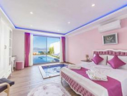 Villa Asyam-2, Kalkan Bölgesinde, Deniz Manzaralı, Isıtmalı Havuzlu 2